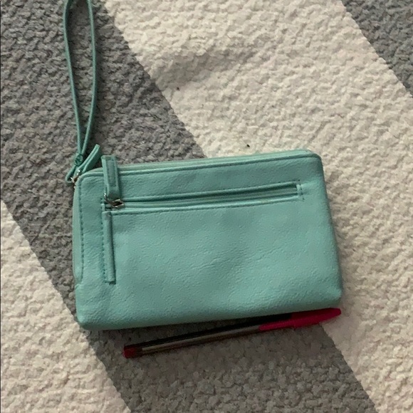 Handbag NEVER BEEN USED - Picture 3 of 4
